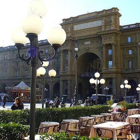 Hostel Veronique Florence Ngoại thất bức ảnh
