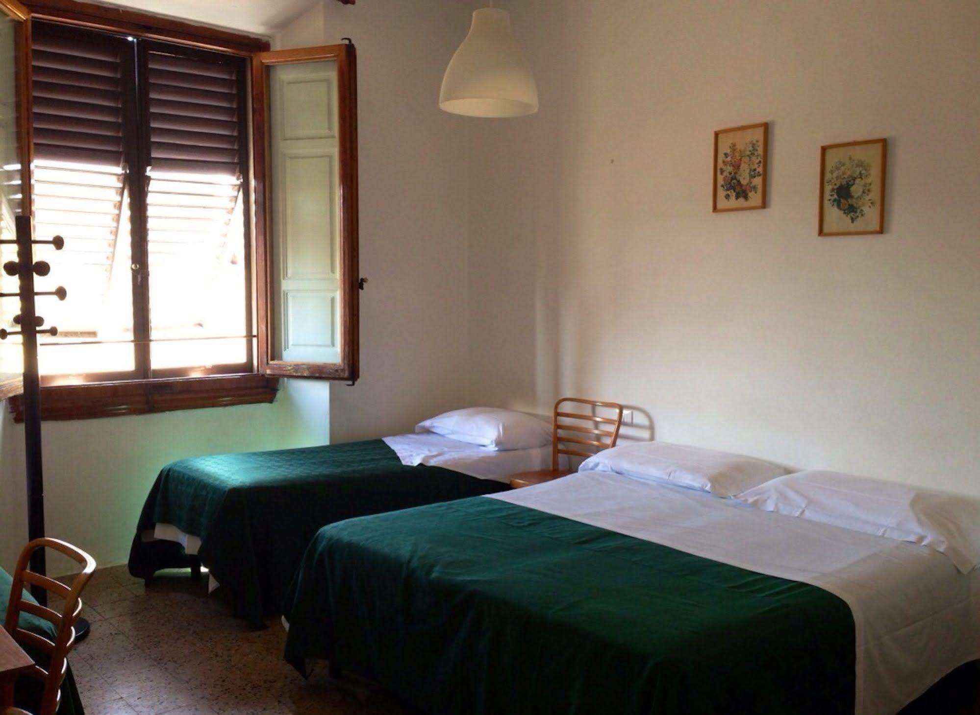 Hostel Veronique Florence Ngoại thất bức ảnh